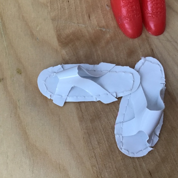 Vintage Barbie Shoes - Picture 3 of 9